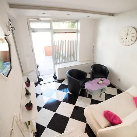 Hitno Apartman